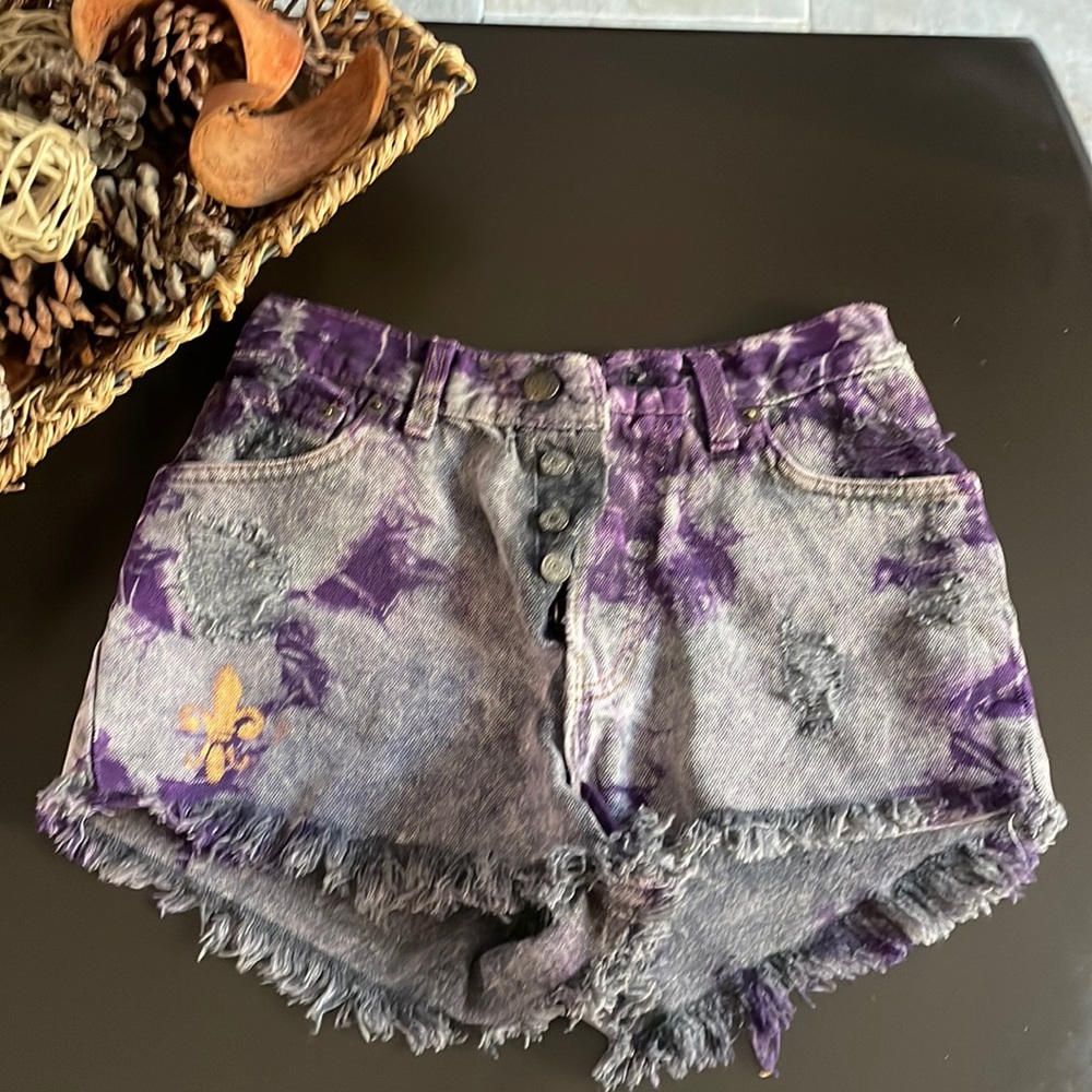 Levi’s special made purple/Blk acid wash tie dye size 1